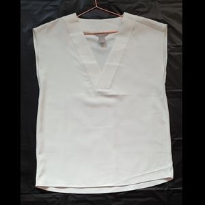 H&M Ivory Sleeveless Blouse